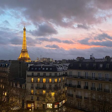 The Room Of The Eiffel Tower Parigi Esterno foto